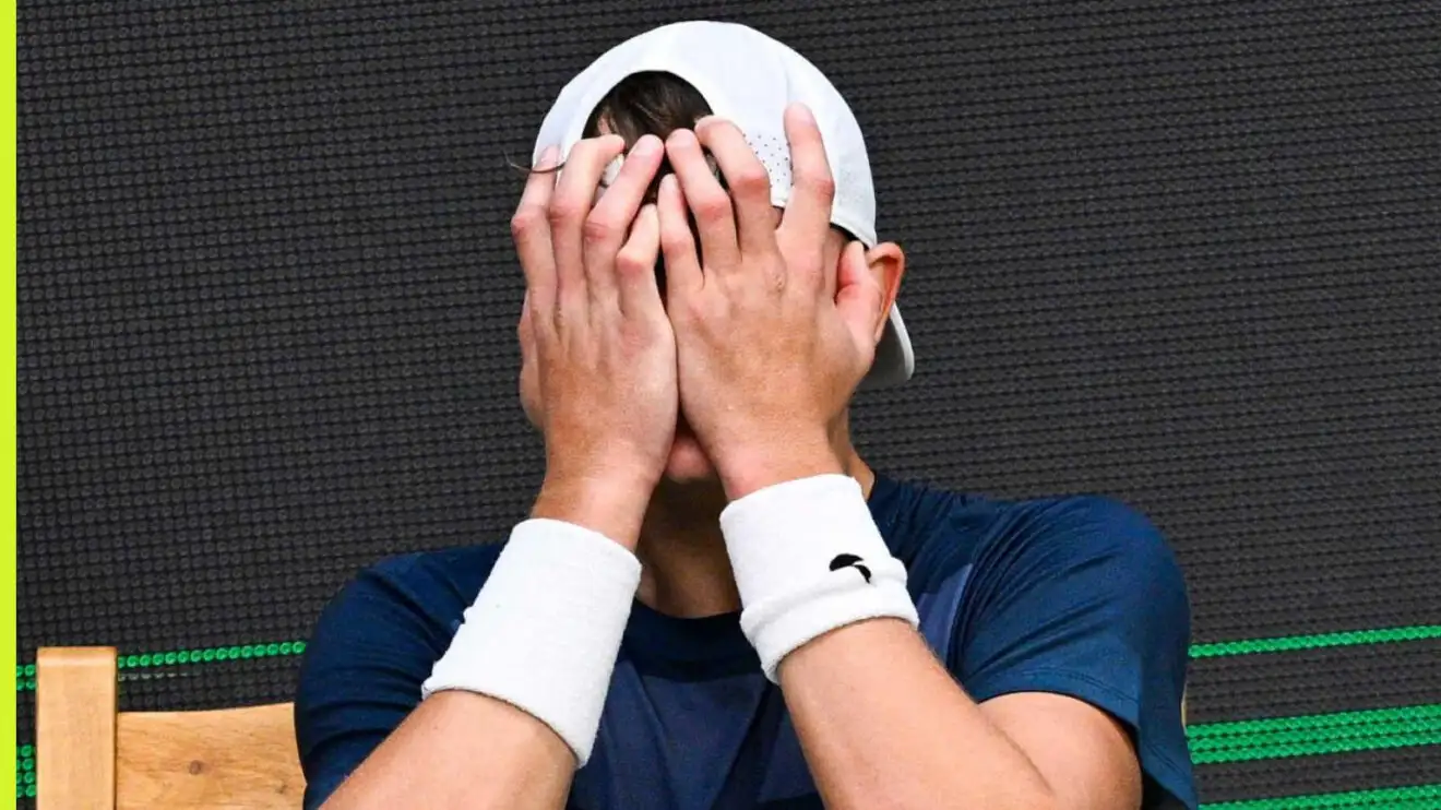 Holger Rune sends 'real shock' wake-up call message after injury nightmare