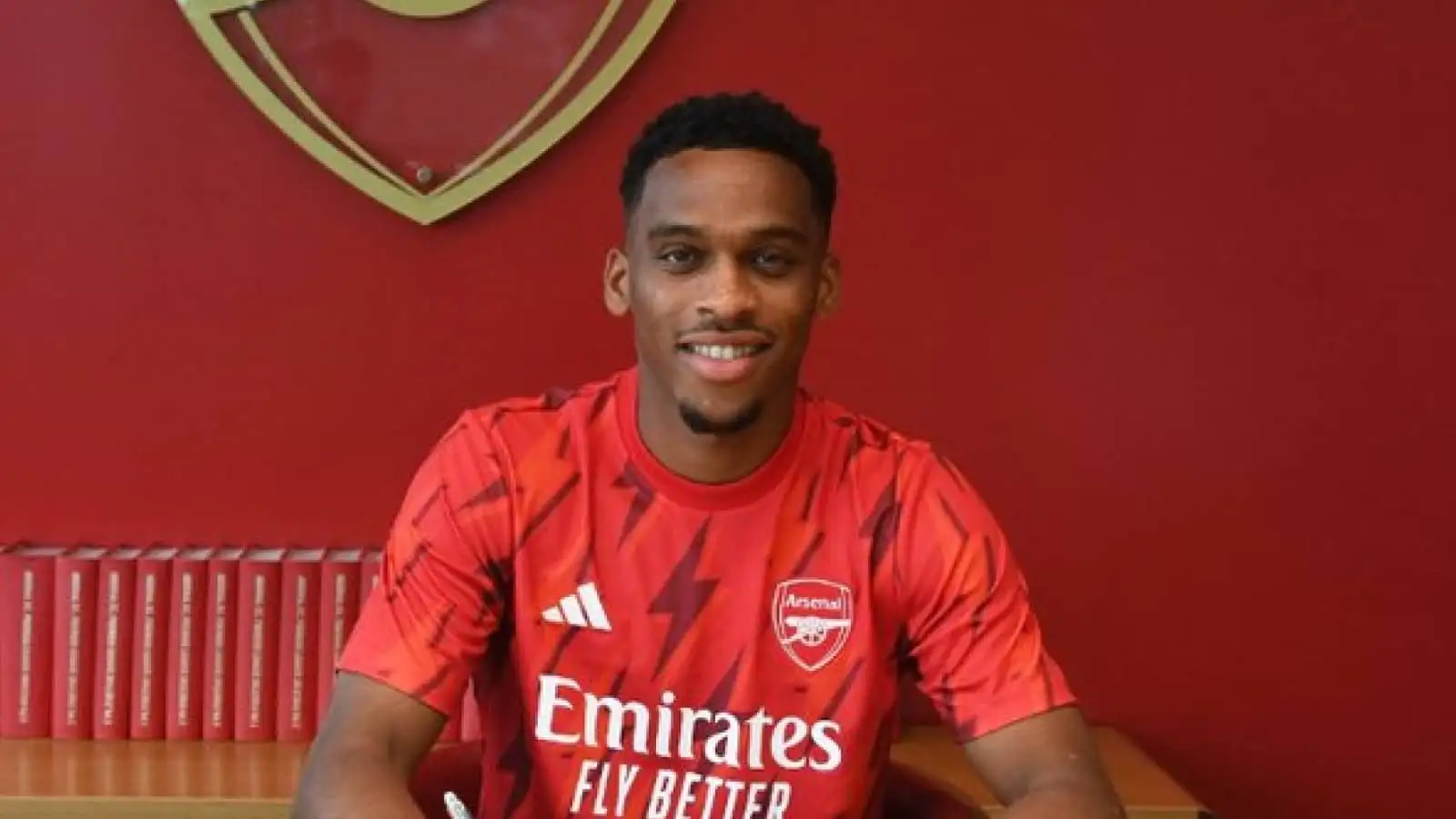 'I just love the club' - Jurrien Timber sends heartfelt Arsenal message ...