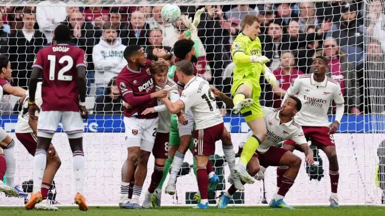 Arsenal controversy leaves us needing law change: 'Corners don't have ...