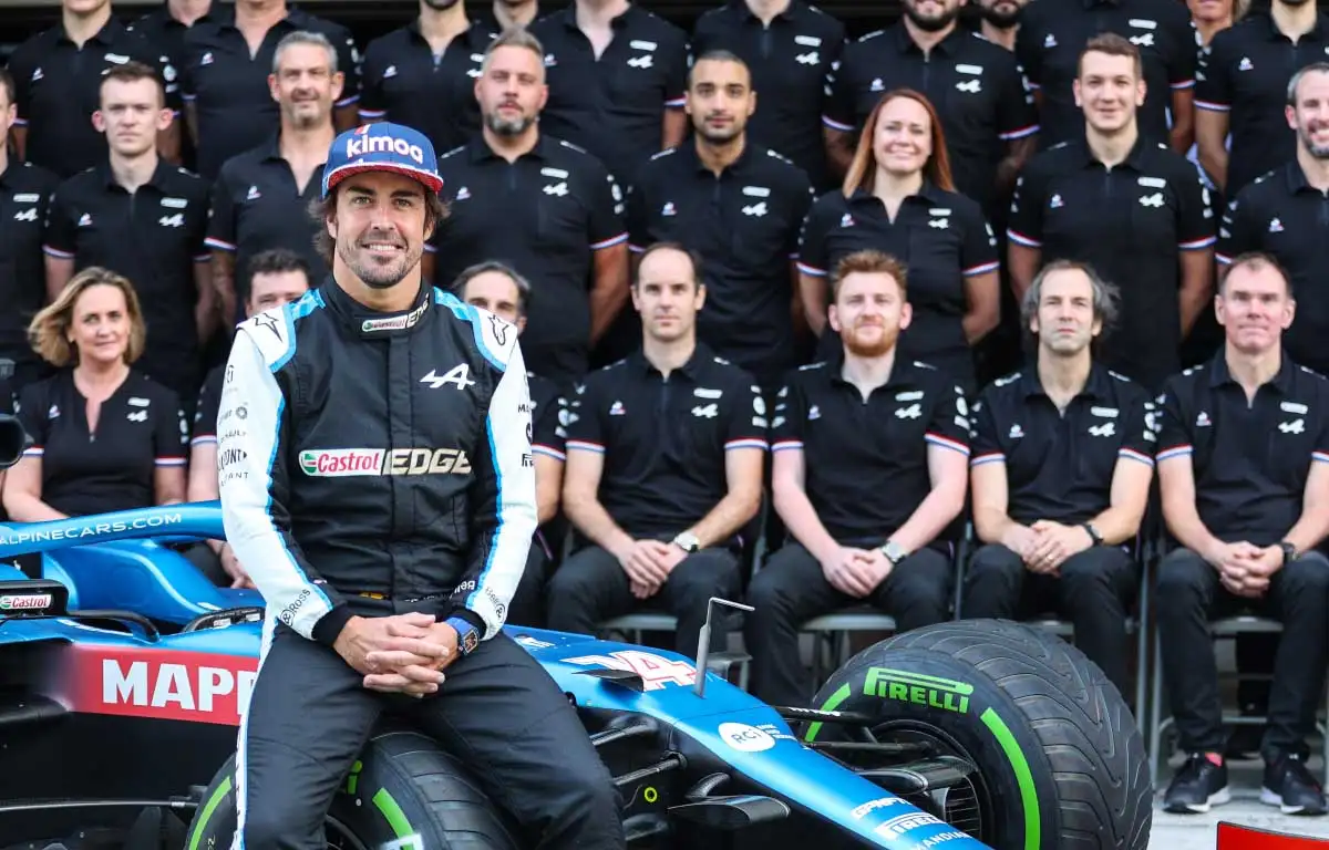Fernando Alonso: Alpine set 'benchmark' in off-track operations