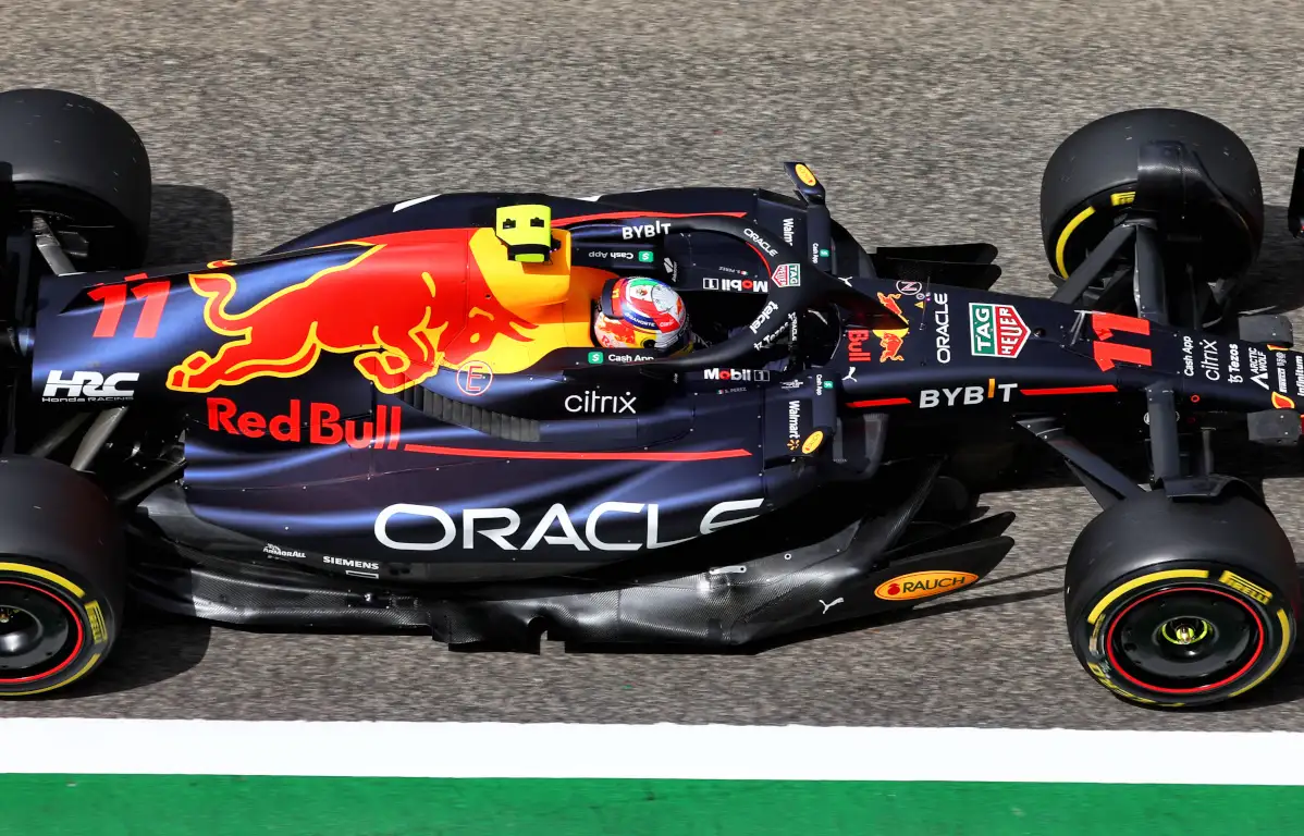 Day three midday: Sergio Perez on top in upgraded RB18