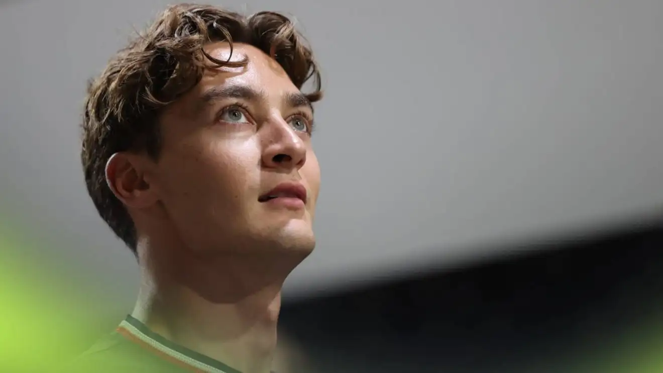 How Ripped Is George Russell Shaky George Russell moment emerges after 'borderline heatstroke' in ...