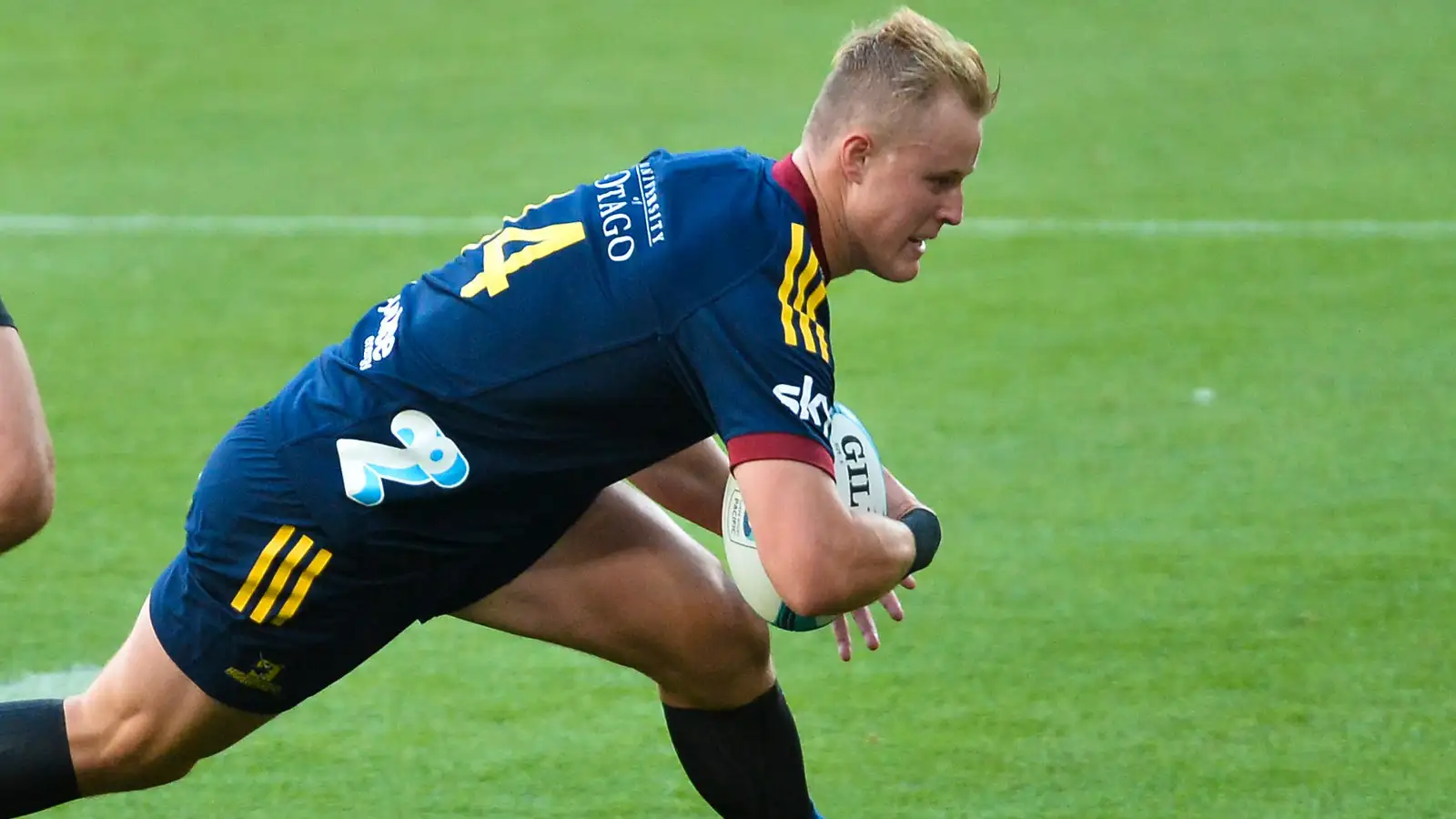 Sam Gilbert Rugby WATCH: Sam Gilbert stumbles before scoring try in Highlanders win ...