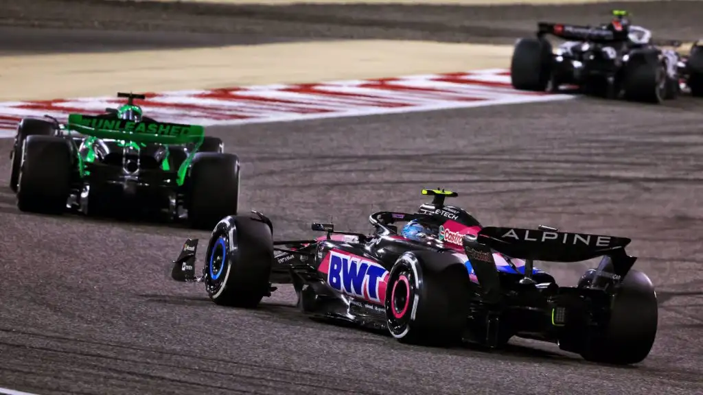 Otmar Szafnauer takes another shot at Alpine after disastrous Bahrain GP start